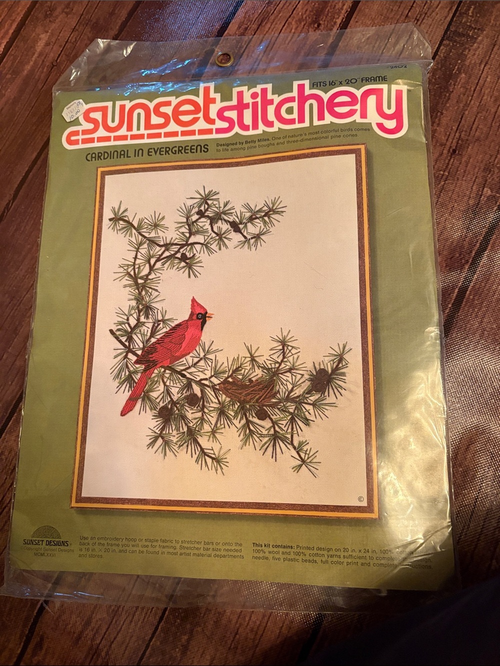 NWT Sunset Stitchery Cardinal in Evergreens Embroidery Kit